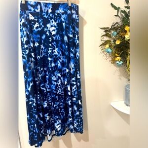 Torrid Resort wear Beach Marbled A-Line 2 front splits Maxi Skirt size Med